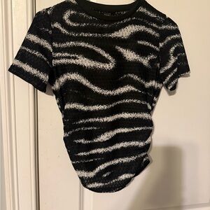 Black and White Patterned Women's Top